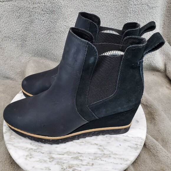 Toms Shoes Womens Size 8.5 Maddie Black Leather and Suede Wedge Ankle Boots - Picture 1 of 8